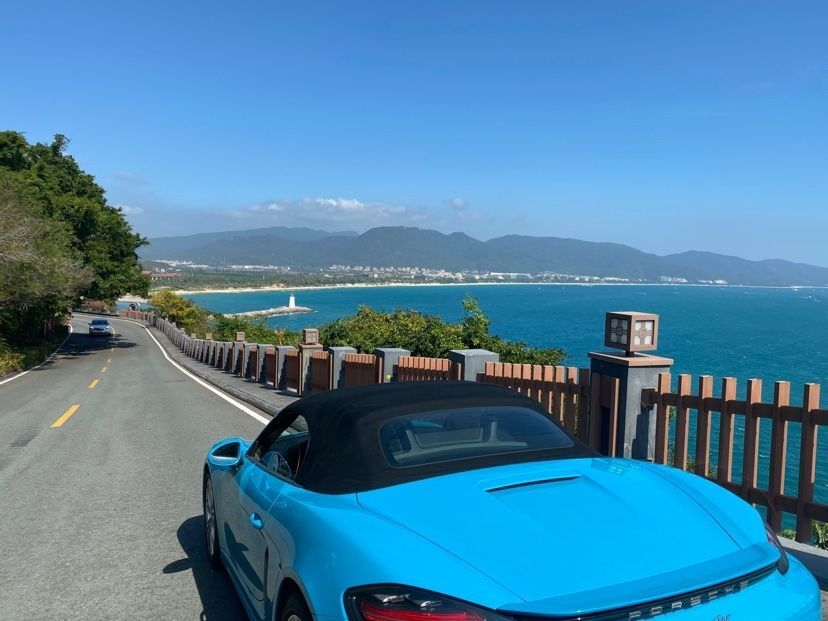 骑小黄车追法拉鲲。主播图片