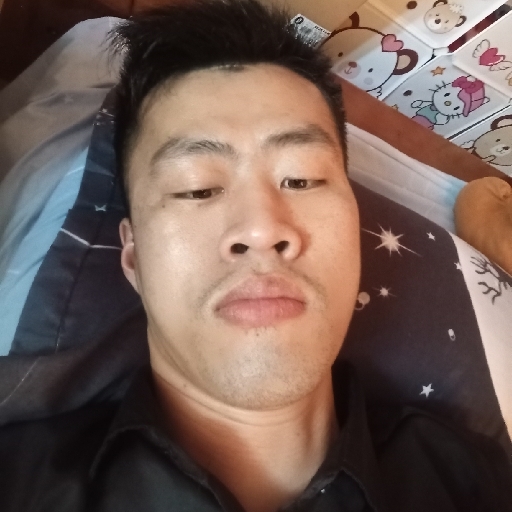朱瀚文主播照片
