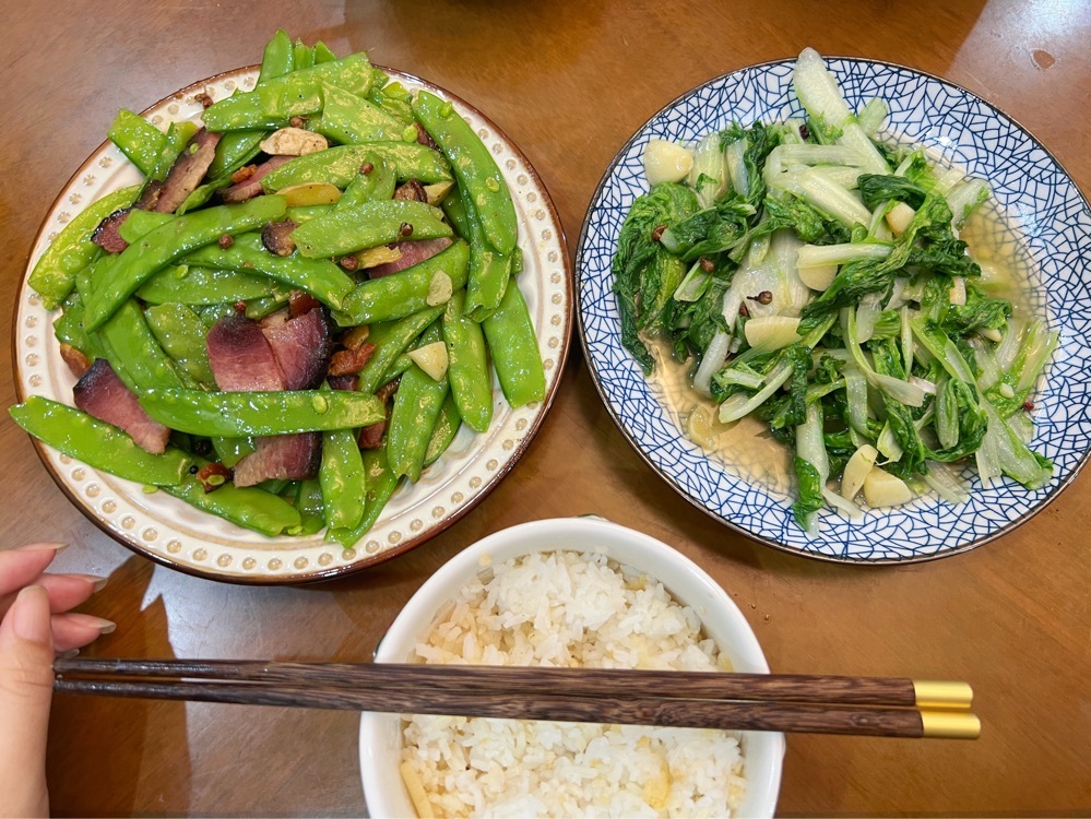 睡粤。主播照片