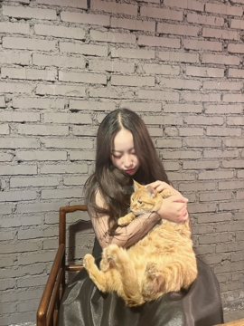 章鱼🎊主播照片