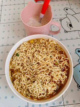 糖笑笑゛等风也等伱主播照片