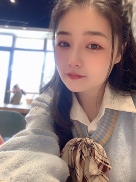 小慕雅🦋主播照片