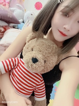 俪娜小姐姐的图片