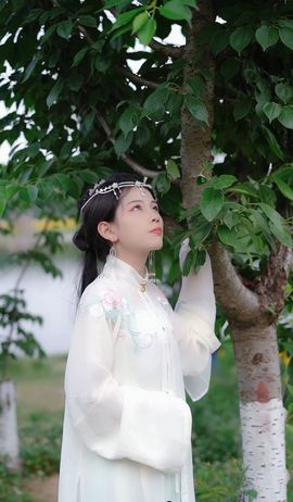 微微暖主播照片