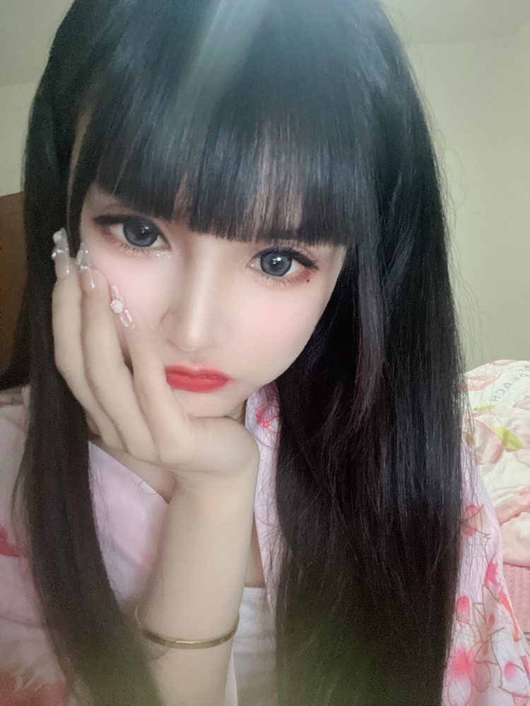 ～～呀的主播照片