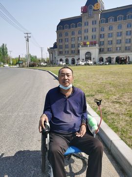 无聊听歌🍀蛇年好运主播照片