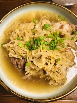 仟亿加油主播照片