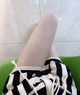 你的萱暂播主播照片