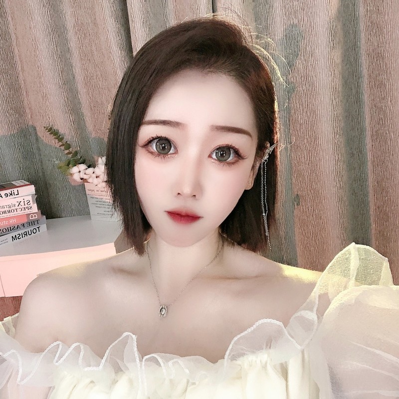是你的白白呀的主播海报