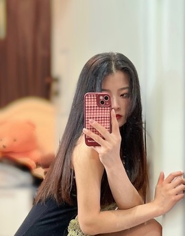 微晨美女主播照片