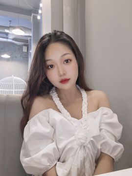 芊芊缺人疼~（休主播照片
