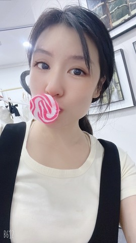 静静想升级呀主播照片