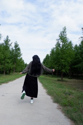 虹宝❣唱歌晚11点主播照片