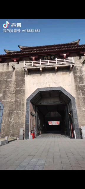 来一起游山玩水