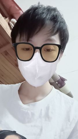 萌新宝宝M5MoiQ主播照片