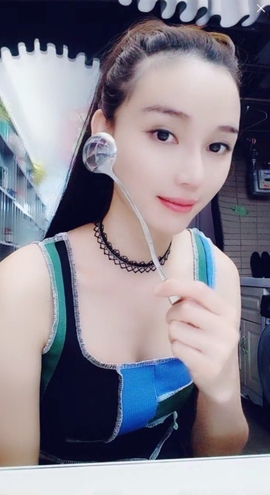 天马地虎主播照片