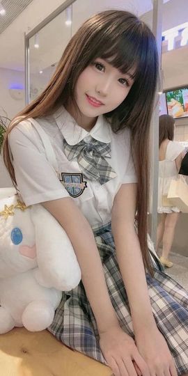 淏天🌸可爱少女主播照片