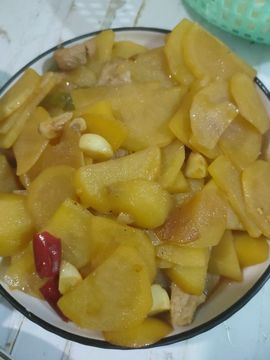 挖宝的山匪﹏占戈主播照片