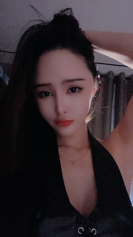芒果果榴莲贺老大升级主播照片