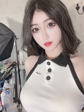 243726672主播照片