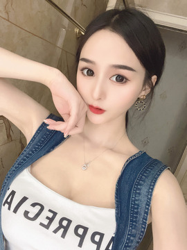 243726672主播照片