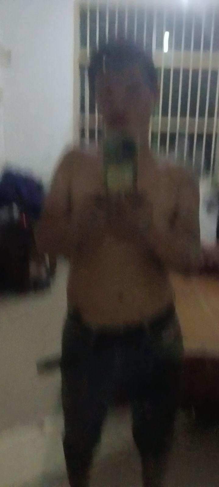 身付异秉小笠原杂色林的主播照片