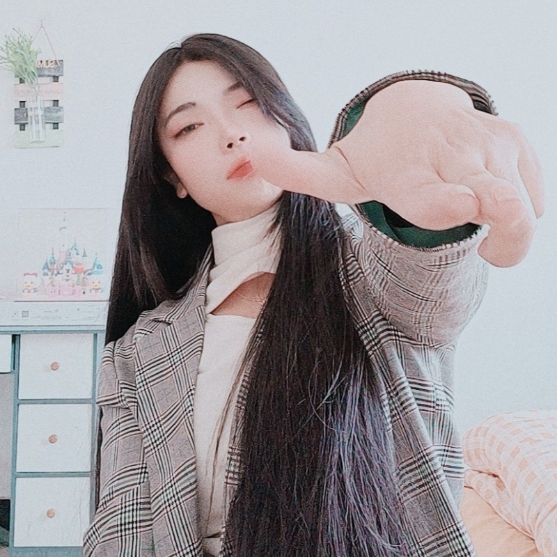 天气凉了记得懒被窝的主播海报