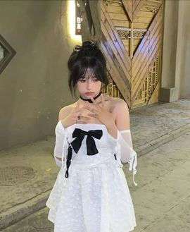 奶瓶崽主播照片