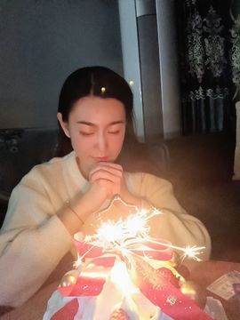 北家雅雅-随缘随心主播照片