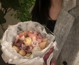 小小♥休主播照片