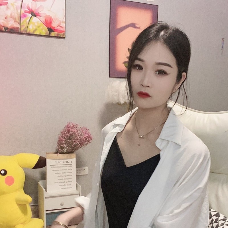 yzz@.的主播海报