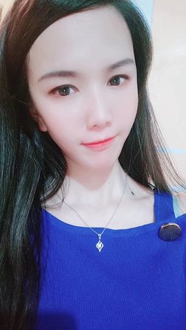木稳稳761837主播照片