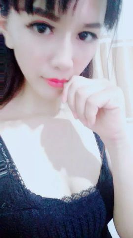 木稳稳761837主播照片