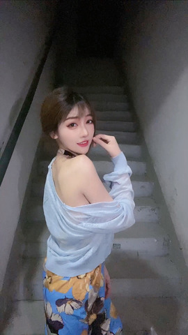 243726672主播照片