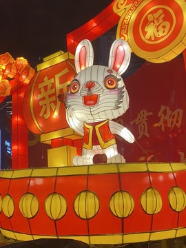 一只小绮梦🍟旺旺旺主播照片