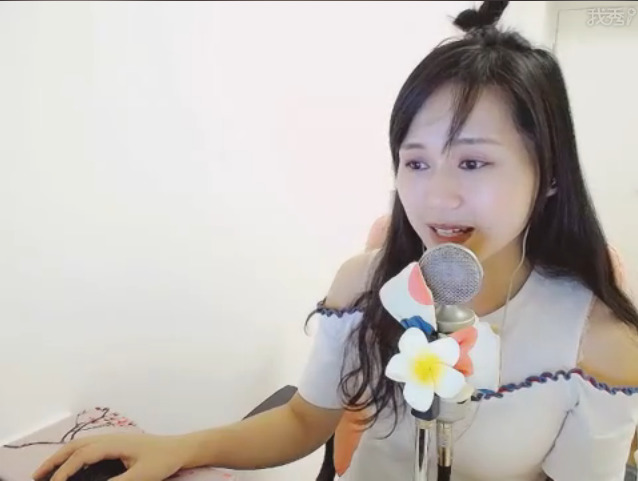 牛小桥主播照片