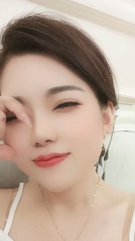 ღ娜娜ぃ安静唱歌🍀主播照片