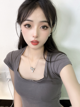 好甜的桃子的图片