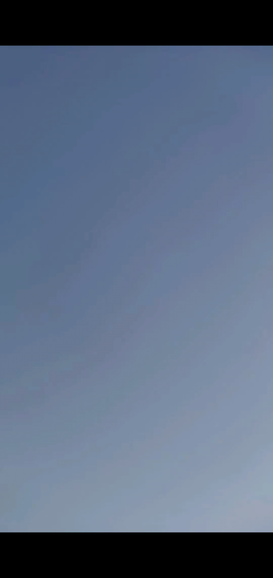 醉后不知天在水，满船