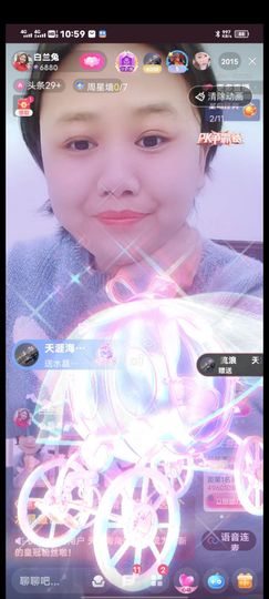兰兰兔兔主播照片