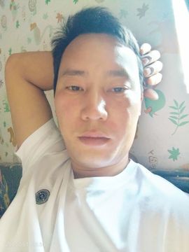 孤独（蔡）主播照片