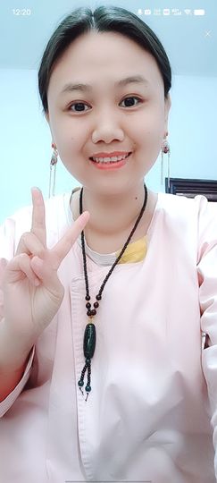 兰兰兔兔主播照片