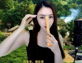 恋歌灬l一份童心主播照片