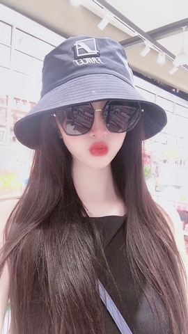 小玲宝🧸安静唱歌主播照片