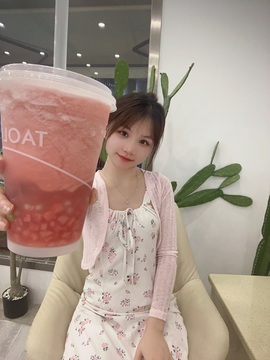 周周zz.主播照片