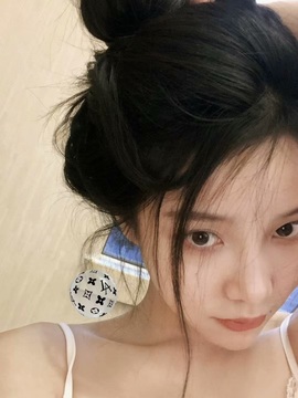 小董事爱唱歌的图片