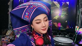 广西壮族姑姑主播照片