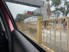 小小♥休主播照片