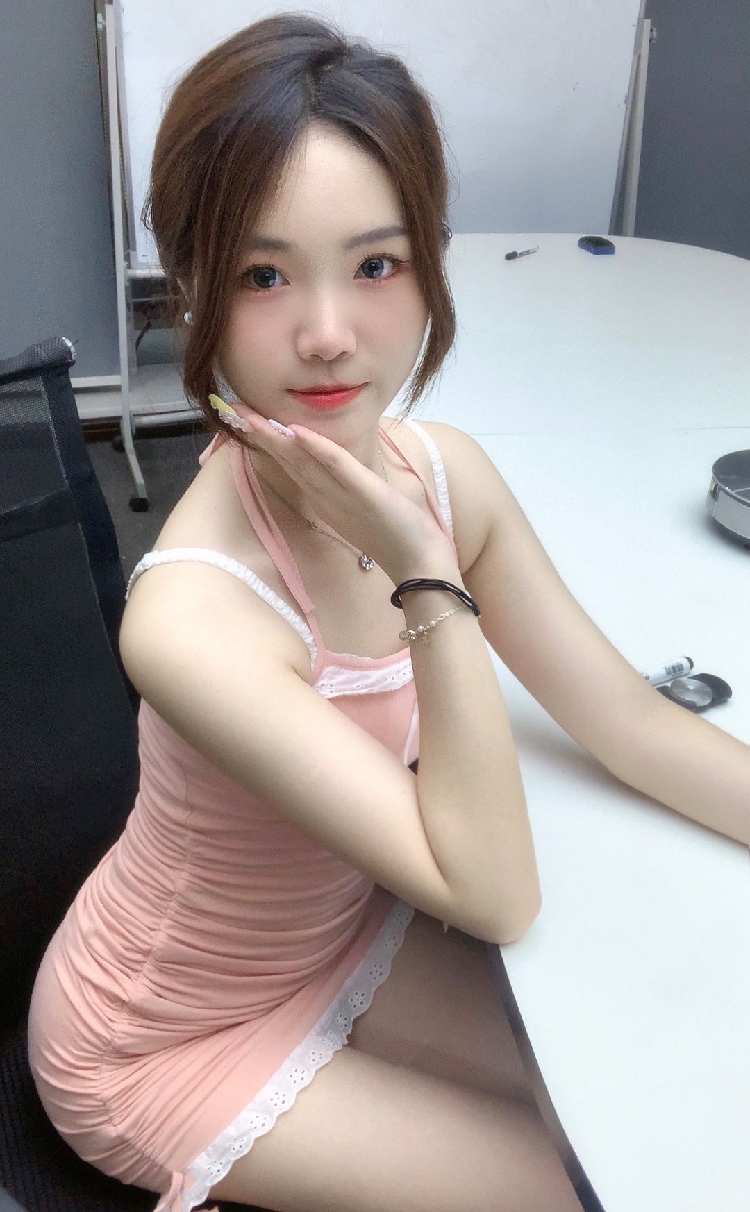 申萌萌的主播照片