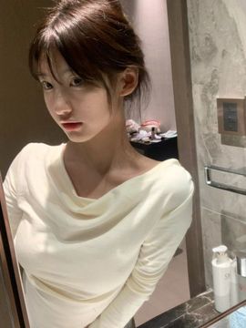 小U哟💖在线卖艺主播照片
